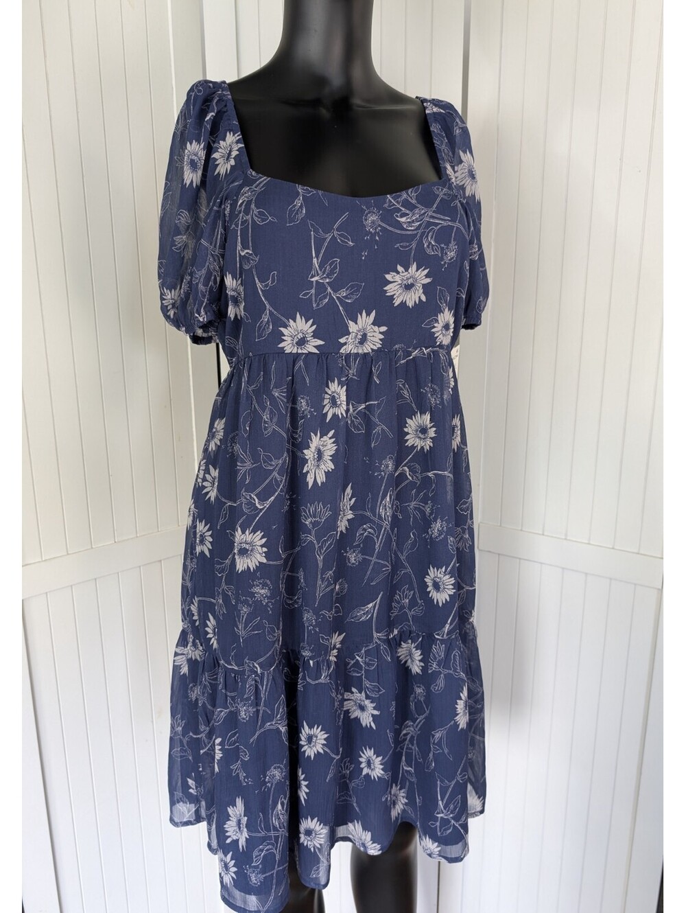 NWT BP Nordstrom Floral Days Tiered Dress M Navy Daisy Puff Sleeve Cottagecore